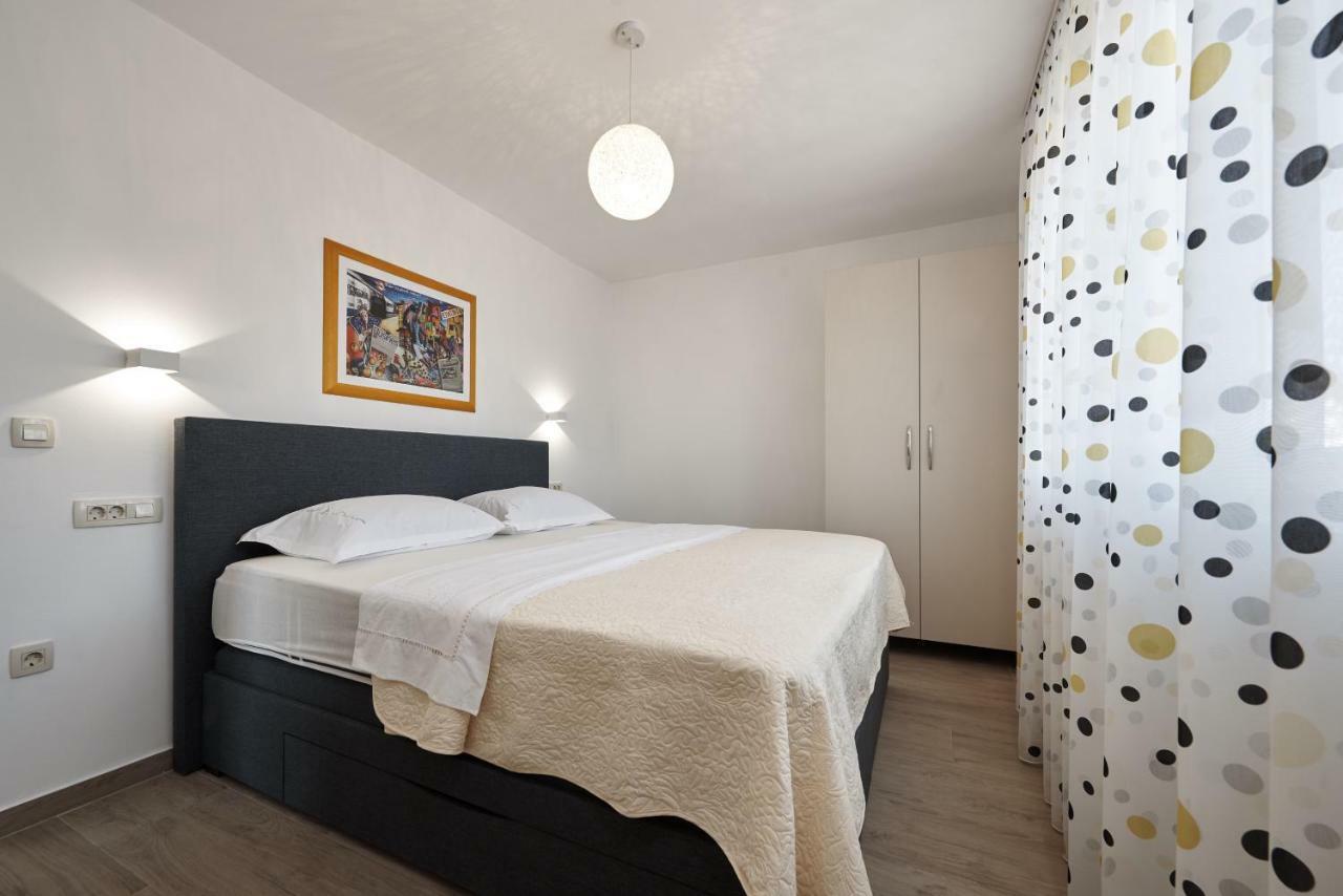 Sunny Side Apartamento Trogir Exterior foto